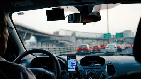 Uber vrea să accepte Bitcoin ca metodă de plată