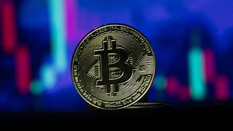 Bitcoin Fees Crash Post $128 Peak On Halving Day