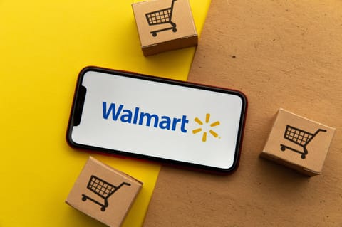 Walmart angajează experți în crypto pentru a dezvolta serviciile pe valute digitale