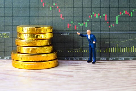 Bitcoin: prețul consolidează lateral în ciuda acumulării record
