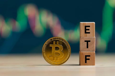 ETF-urile Bitcoin înregistrează intrări de $91 milioane; BTC stabil peste $70.000