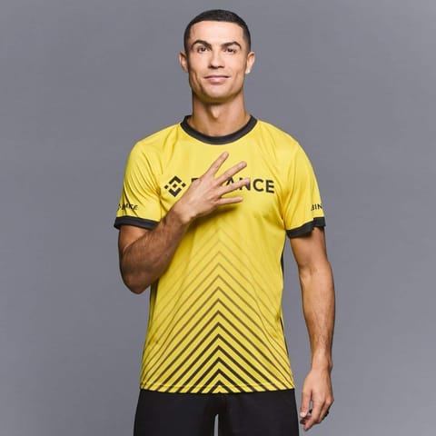 Cristiano Ronaldo to Launch New NFT Collection with Binance
