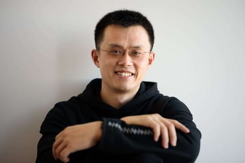 CZ de la Binance ar putea dezvălui numele și fotografia câinelui său pe fondul hype-ului memecoin