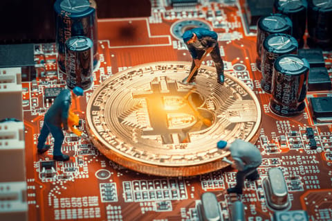 Bitcoin: creșterea ratei de hash și a dificultății dovedesc că minerii și-au revenit după interdicția Chinei