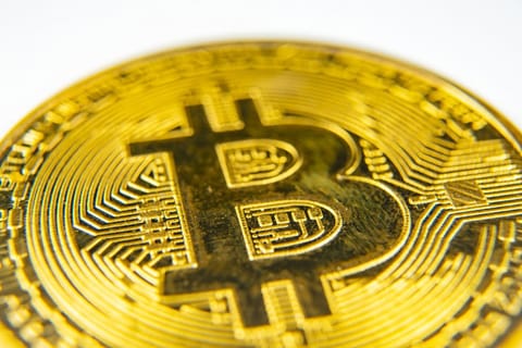 Prețul Bitcoin a stabilit un nou ATH pe măsură ce s-a lansat BTC ETF