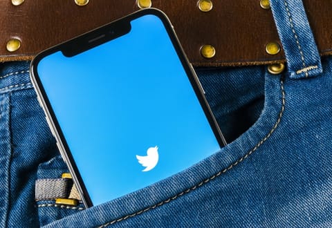 Twitter: utilizatorii pot lăsa unii altora cadouri în Bitcoin direct pe platformă