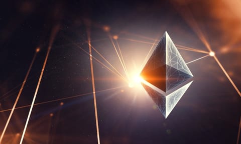 Prețul Ethereum scade sub $3,800, însă traderii nu fac short la nivelurile curente