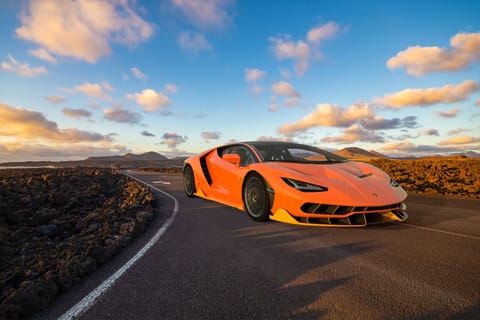 Uitați de Lambos - NFT-urile sunt noul simbol din cryptovers