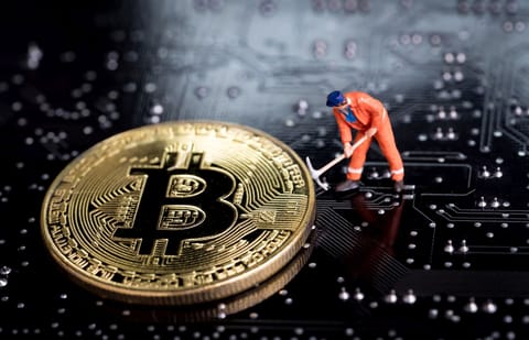 3 vești proaste pentru cripto-minerii kazahi: Statul pregătește o taxare agresivă