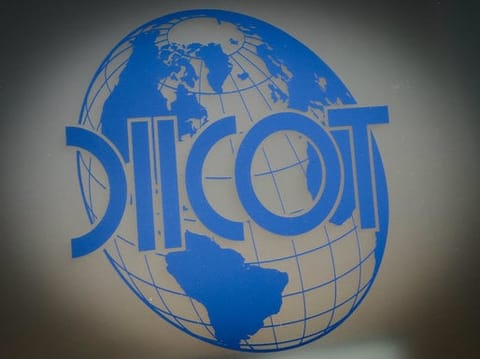 La DIICOT rumana investiga a empresa de energía renovable por fraude; $17,7 millones en criptomonedas involucrados