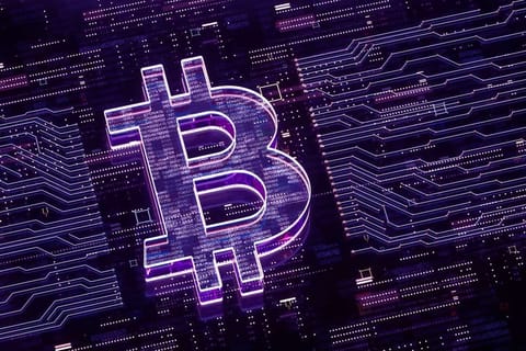 Bitcoin peste $57.000; ETF-ul BTC al BlackRock, IBIT, înregistrează ieșiri de $37 milioane