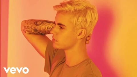 Justin Bieber transformă hitul ,,Company'' într-un NFT