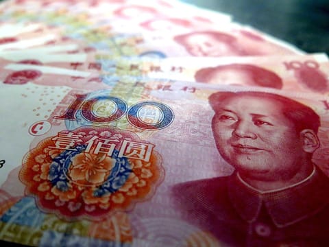Băncile centrale din China și Pakistan, tot mai supărate pe criptomonede