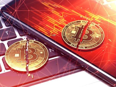 Piața crypto scade dramatic - Lichidări de 1,2 miliarde de dolari în contracte Futures
