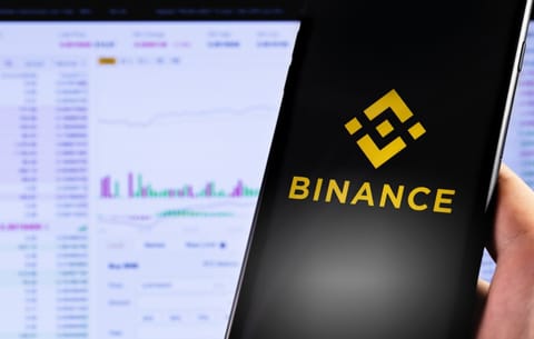 Binance temporarily suspends spot trading