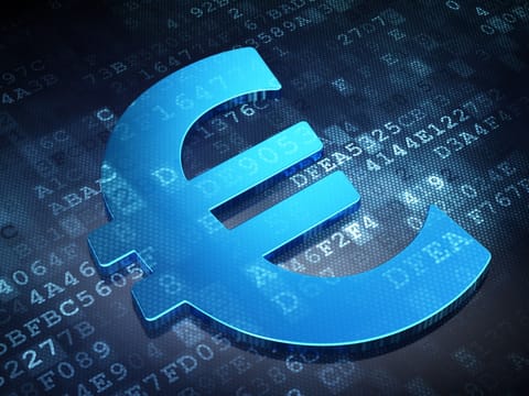 Prima monedă stabilă reglementată legată de euro este pe cale să fie lansată