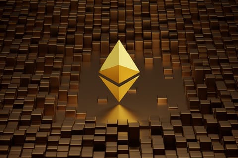Activitatea balenelor semnalează un interes reînnoit pentru Ethereum pe fondul volatilității pieței