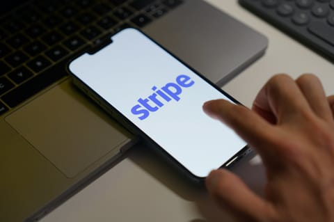 Stripe lanza cuentas en stablecoins para empresas en 101 países