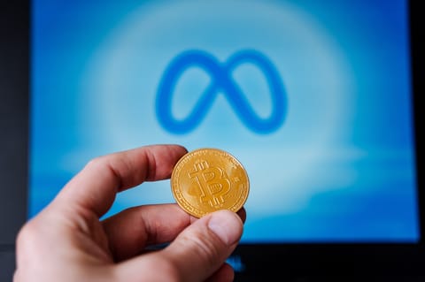 Bitcoin se mantiene por encima de $94,000, mientras los accionistas de Meta proponen una reserva de BTC