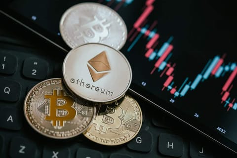 Germania transferă $25,1 milioane în BTC către exchange-uri, iar SUA transferă $11,4 milioane în ETH