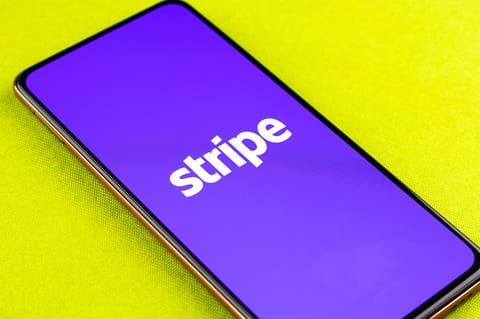 Catalizador de un billón de dólares para la adopción crypto: 739,000 comerciantes de Stripe en EE. UU. pueden aceptar stablecoins