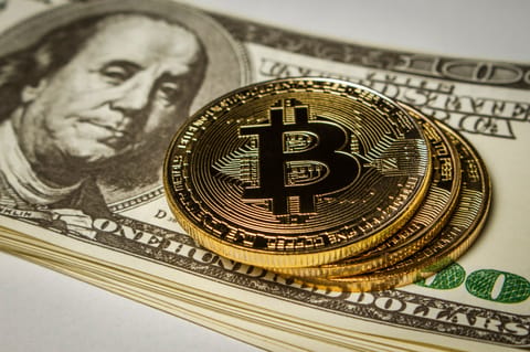 Las tarifas de transacción de Bitcoin se dispararon a $4,2M ayer, el día más grande desde el 22 de agosto