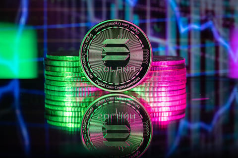 3 Solana Tokens Worth Watching in Q4 2024