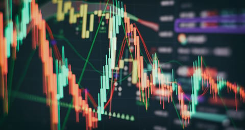 Un enfant crée et vend 3 pièces, $Quant, $lucy et $sorry, réalisant plus de $53,000 de bénéfices