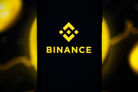 Binance a augmenté le personnel de conformité de $34% depuis novembre 2023, alors qu'une nouvelle ère de crypto émerge