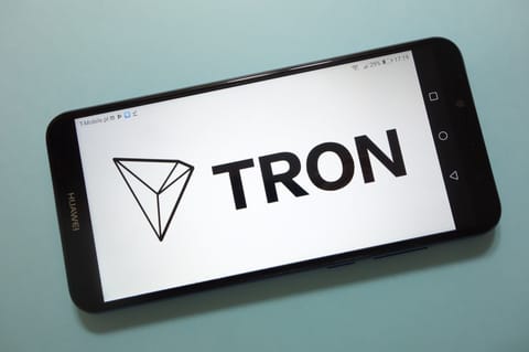 Les revenus de gaz Tron ont augmenté de 46,5% en août, dépassant $61 millions
