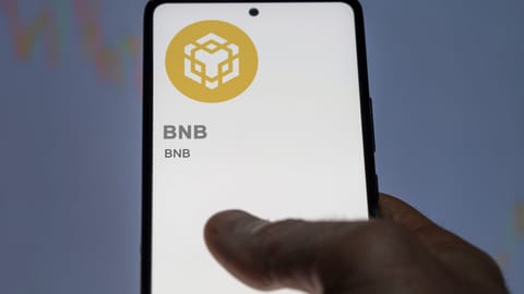 Prima trezorerie BNB ajunge pe NASDAQ – O echipă de directori de fonduri hedging strânge $100 milioane pentru investiția BNB