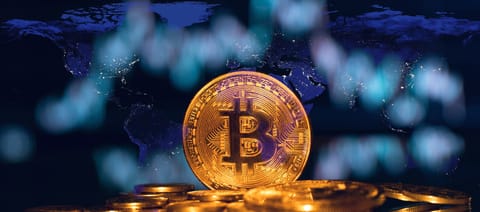 Bitcoin a atins un nou ATH peste $107.000, în timp ce ETF-urile BTC au înregistrat 13 zile consecutive de intrări