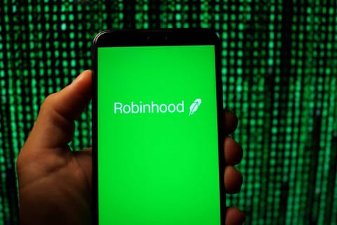 Robinhood To Buy Bitstamp For $200M, With Deal Closure Expected In H1 2025