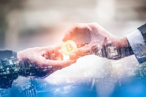 Bitcoin ETFs Record $190M In Outflows, Willy Woo Explains Who Is Selling BTC