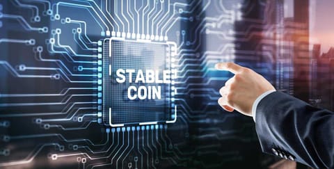 Stablecoinurile ar putea deveni bani electronici legali la nivel global până la sfârșitul lui 2025
